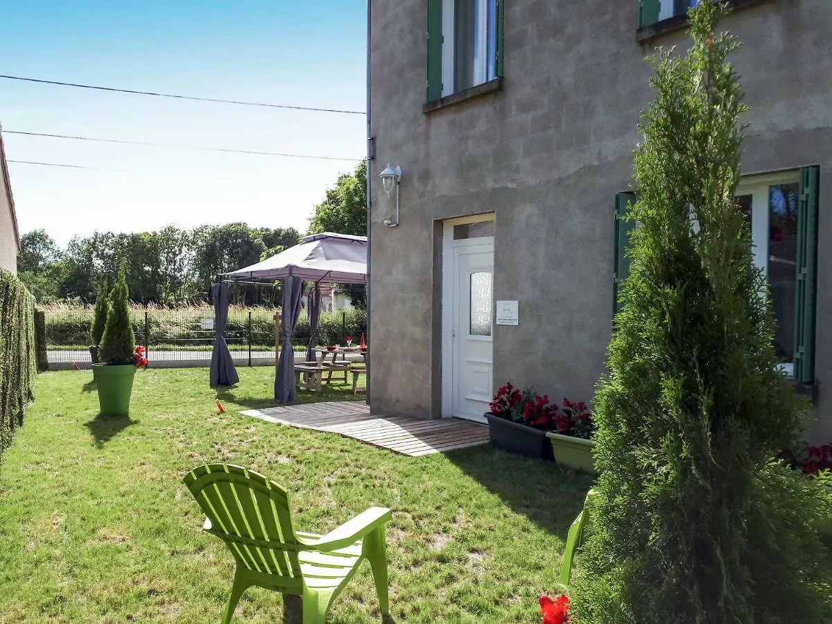 Holiday Home Maison Les Oies By Interhome Blot-l'Eglise France